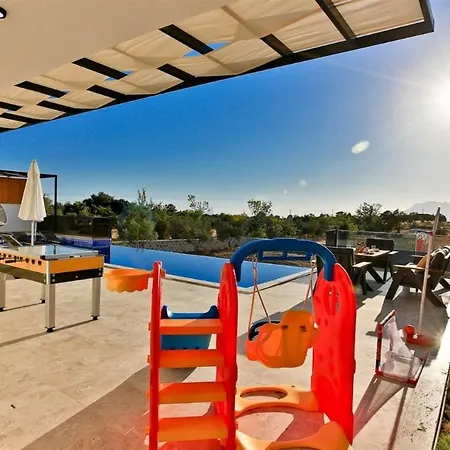 Olivet-kalkan 3 Bedroom-2 Jakuzzies-sauna-turkish Hamam-huge Private Pool And Lovely Garden Villa Kas
