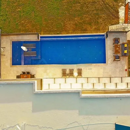 Olivet-kalkan 3 Bedroom-2 Jakuzzies-sauna-turkish Hamam-huge Private Pool And Lovely Garden *