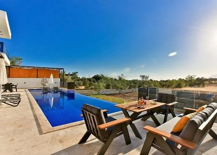 Olivet-kalkan 3 Bedroom-2 Jakuzzies-sauna-turkish Hamam-huge Private Pool And Lovely Garden Вилла Каш