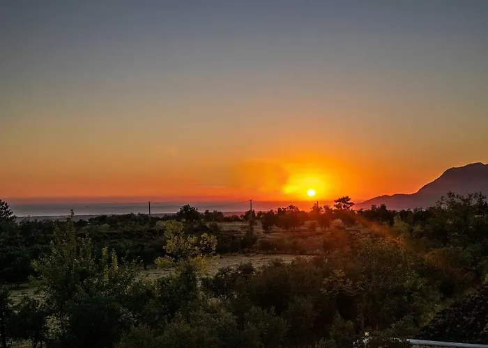Olivet-kalkan 3 Bedroom-2 Jakuzzies-sauna-turkish Hamam-huge Private Pool And Lovely Garden Каш
