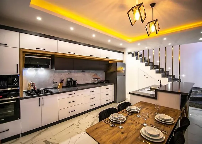 Olivet-kalkan 3 Bedroom-2 Jakuzzies-sauna-turkish Hamam-huge Private Pool And Lovely Garden Вилла Каш