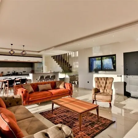 Villa Lycian-kalkan 3 Bedroom-2 Jakuzzies-sauna-turkish Hamam-huge Private Pool And Lovely Garden Kas