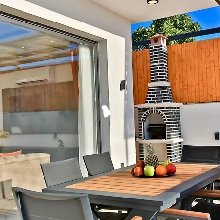 Lycian-kalkan 3 Bedroom-2 Jakuzzies-sauna-turkish Hamam-huge Private Pool And Lovely Garden Villa