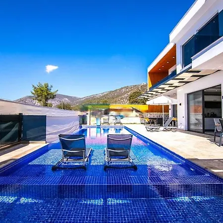 Villa Lycian-kalkan 3 Bedroom-2 Jakuzzies-sauna-turkish Hamam-huge Private Pool And Lovely Garden *
