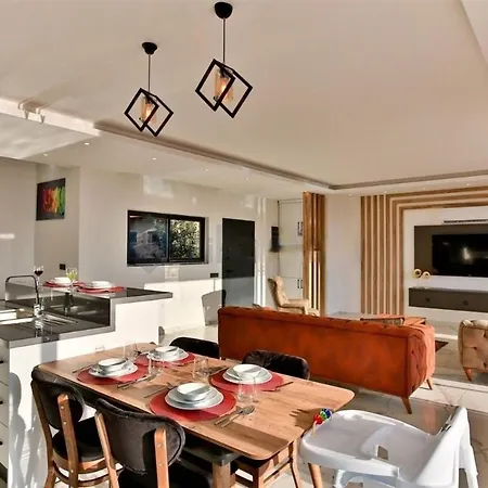 Lycian-kalkan 3 Bedroom-2 Jakuzzies-sauna-turkish Hamam-huge Private Pool And Lovely Garden